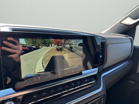 New 2026 GMC Sierra 1500 SLT image 37