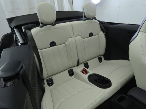 Used 2026 MINI Cooper S image 32