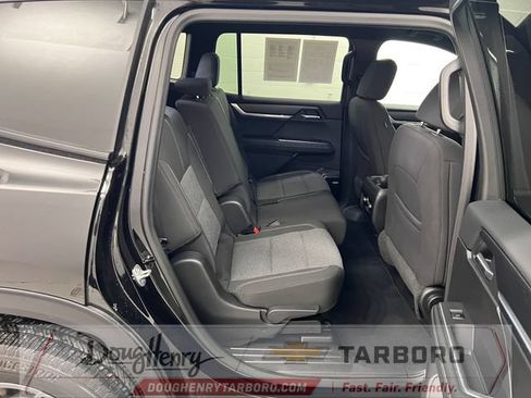 Used 2025 GMC Acadia Elevation FWD image 40