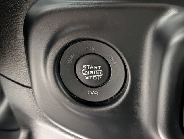 Used 2022 Jeep Gladiator Mojave w/ LED Lighting Group AWD/4WD image 19