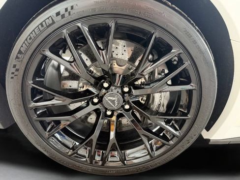 Used 2018 Chevrolet Corvette Z06 RWD image 28