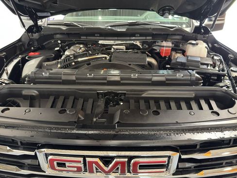 New 2025 GMC Sierra 2500 SLT image 43