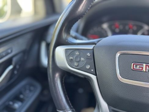 Used 2021 GMC Terrain SLT image 26