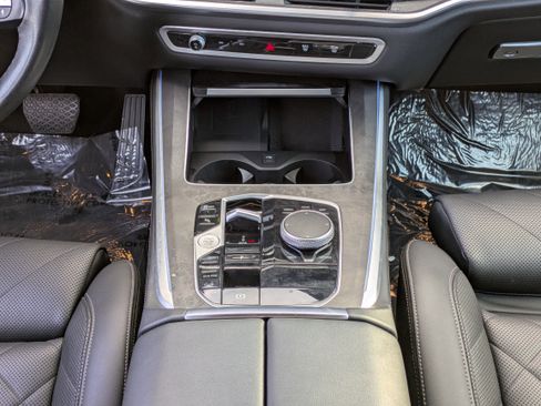 Used 2025 BMW X5 xDrive40i image 23