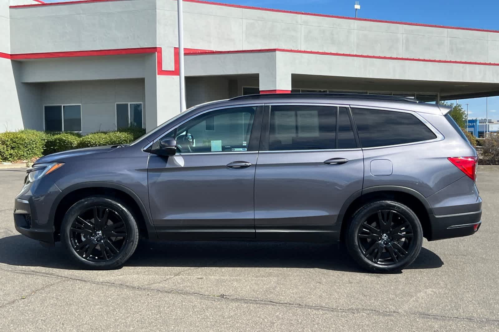 Used 2021 Honda Pilot Special Edition image 9