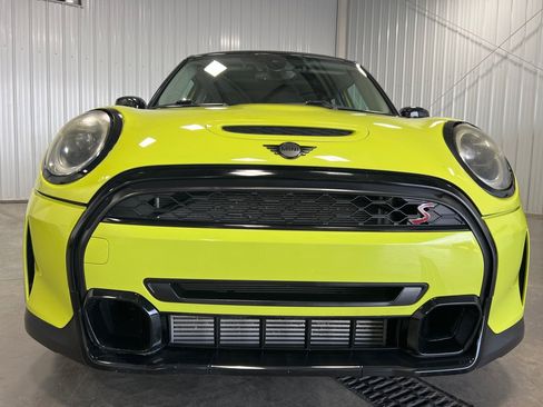 Used 2023 MINI Cooper S FWD image 2