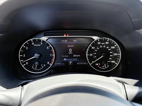 Used 2025 Nissan Altima 2.5 SV FWD image 22