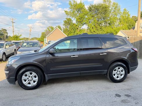 Used 2016 Chevrolet Traverse LS AWD/4WD image 5