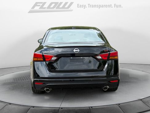 New 2026 Nissan Altima 2.5 SR FWD image 6