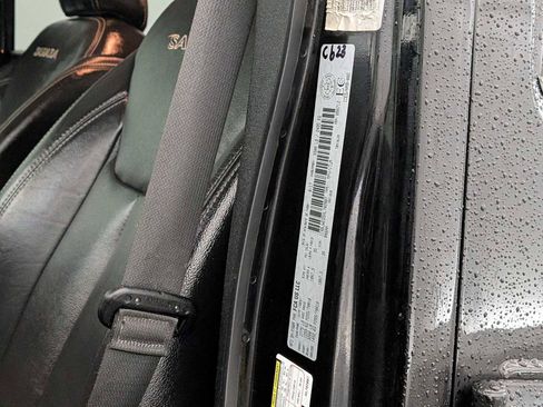 Used 2017 Jeep Wrangler Unlimited Sahara w/ Connectivity Group image 35