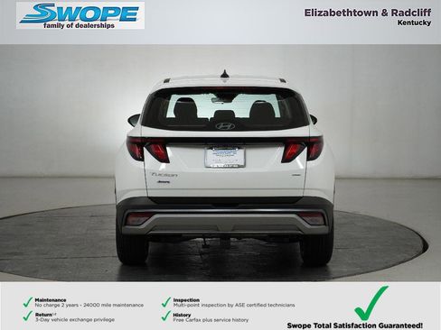 New 2026 Hyundai Tucson SE image 4