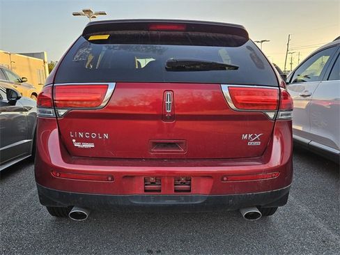 Used 2013 Lincoln MKX AWD image 12