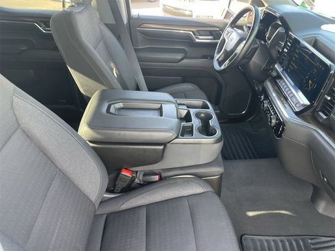 Used 2024 Chevrolet Silverado 1500 RST image 11