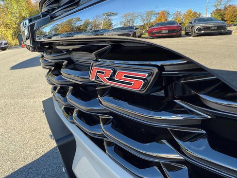 New 2026 Chevrolet Trax RS w/ Sunroof Package image 8