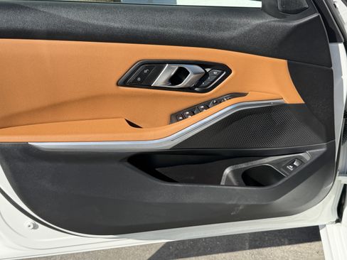 Used 2024 BMW 330i Sedan w/ Premium Package image 15