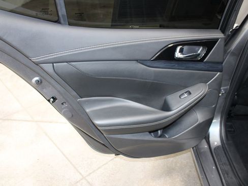 Used 2020 Nissan Maxima Platinum w/ Sport Mat Group FWD image 29