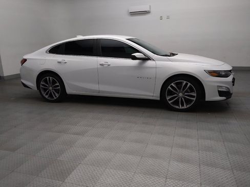 Used 2021 Chevrolet Malibu LT image 11