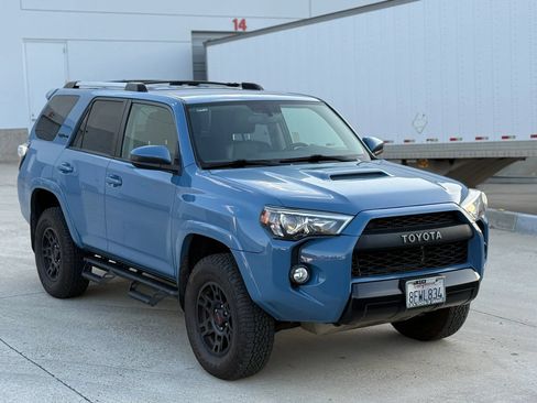 Used 2018 Toyota 4Runner TRD Pro AWD/4WD image 8
