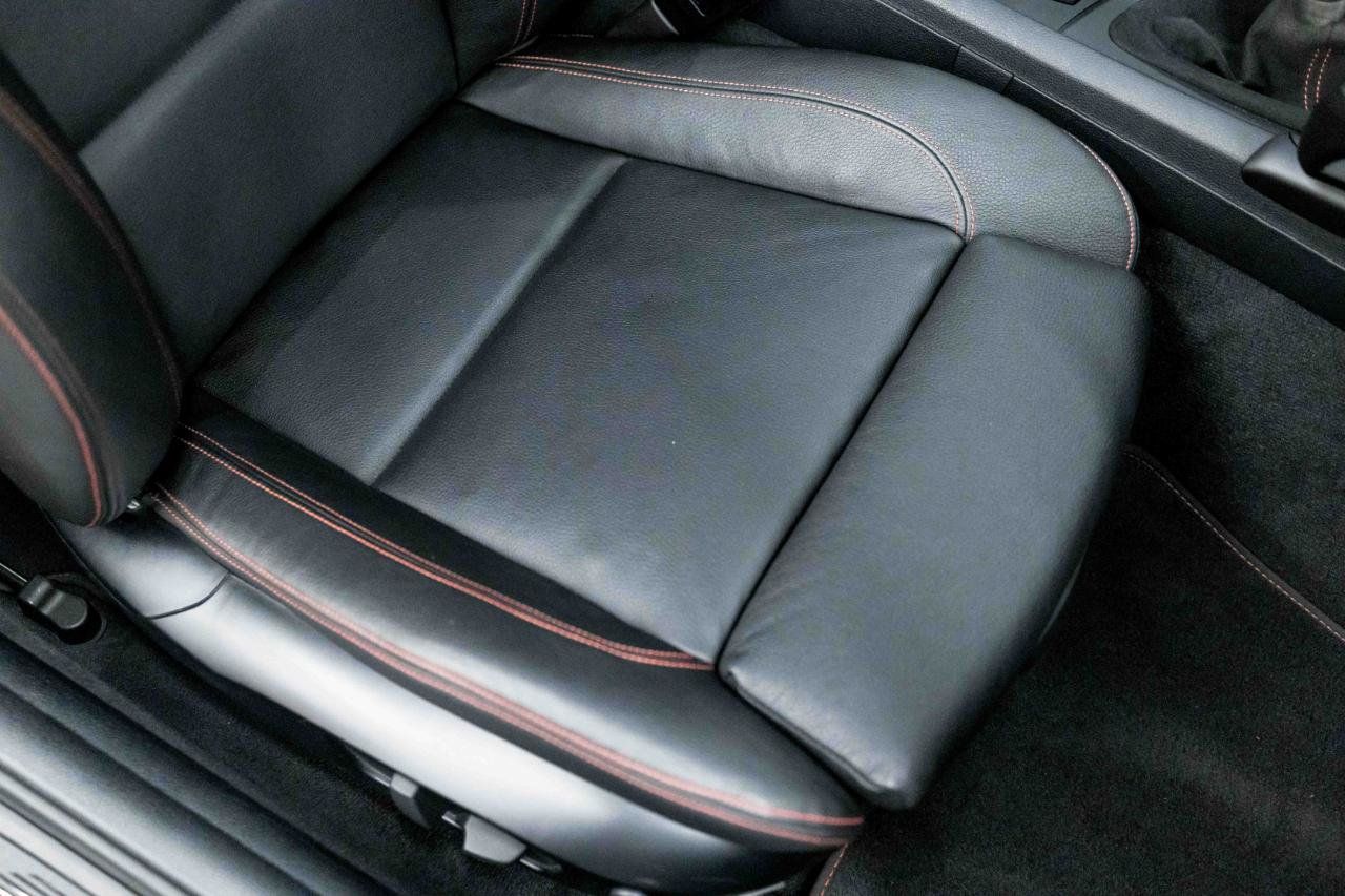 Used 2011 BMW 1 Series M RWD image 64
