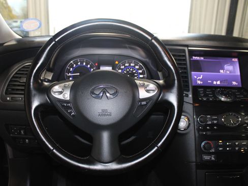 Used 2013 INFINITI FX37 2WD w/ Premium Pkg image 12