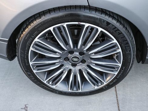 Used 2020 Land Rover Range Rover HSE AWD/4WD image 14