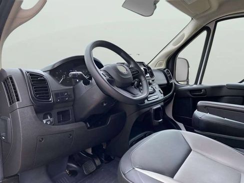 Used 2025 RAM ProMaster 2500 w/ Convenience Group FWD image 55