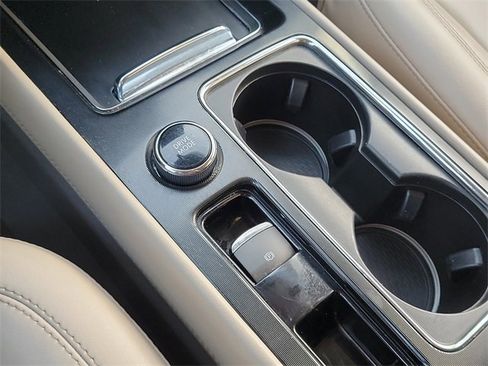 Certified 2022 Lincoln Corsair FWD image 22