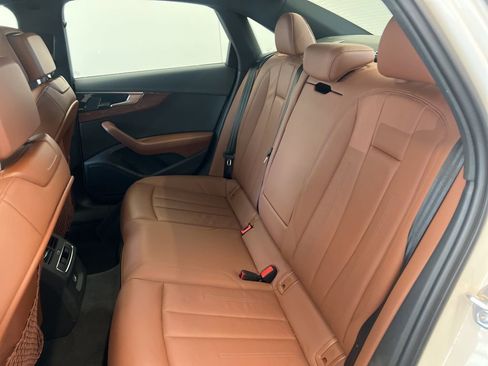 Used 2023 Audi A4 2.0T Premium w/ Convenience Package image 6