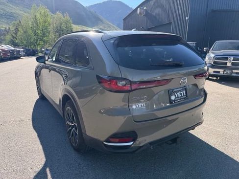 Used 2025 MAZDA CX-70 Plug-In Hybrid w/ Premium Plus AWD/4WD image 13