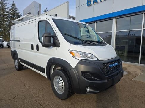 Used 2025 RAM ProMaster 2500 w/ Safety Group FWD image 1