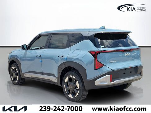 New 2027 Kia Seltos S AWD/4WD image 4