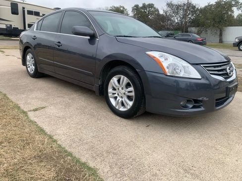 Used 2012 Nissan Altima 2.5 S w/ 20th Anniversary Pkg image 4