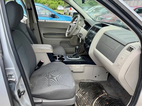 Used 2008 Ford Escape XLS FWD image 11