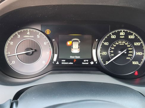 Used 2025 Acura RDX SH-AWD image 10