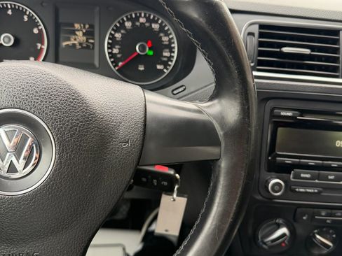 Used 2012 Volkswagen Jetta SE image 22