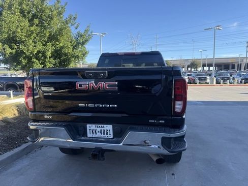 Used 2024 GMC Sierra 2500 SLE w/ SLE Value Package; image 5