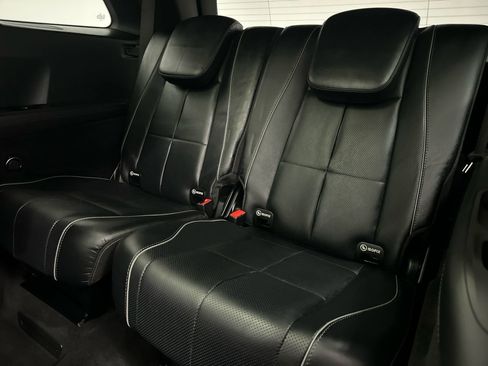 Used 2023 Mercedes-Benz GLS 580 GLS 580 image 16