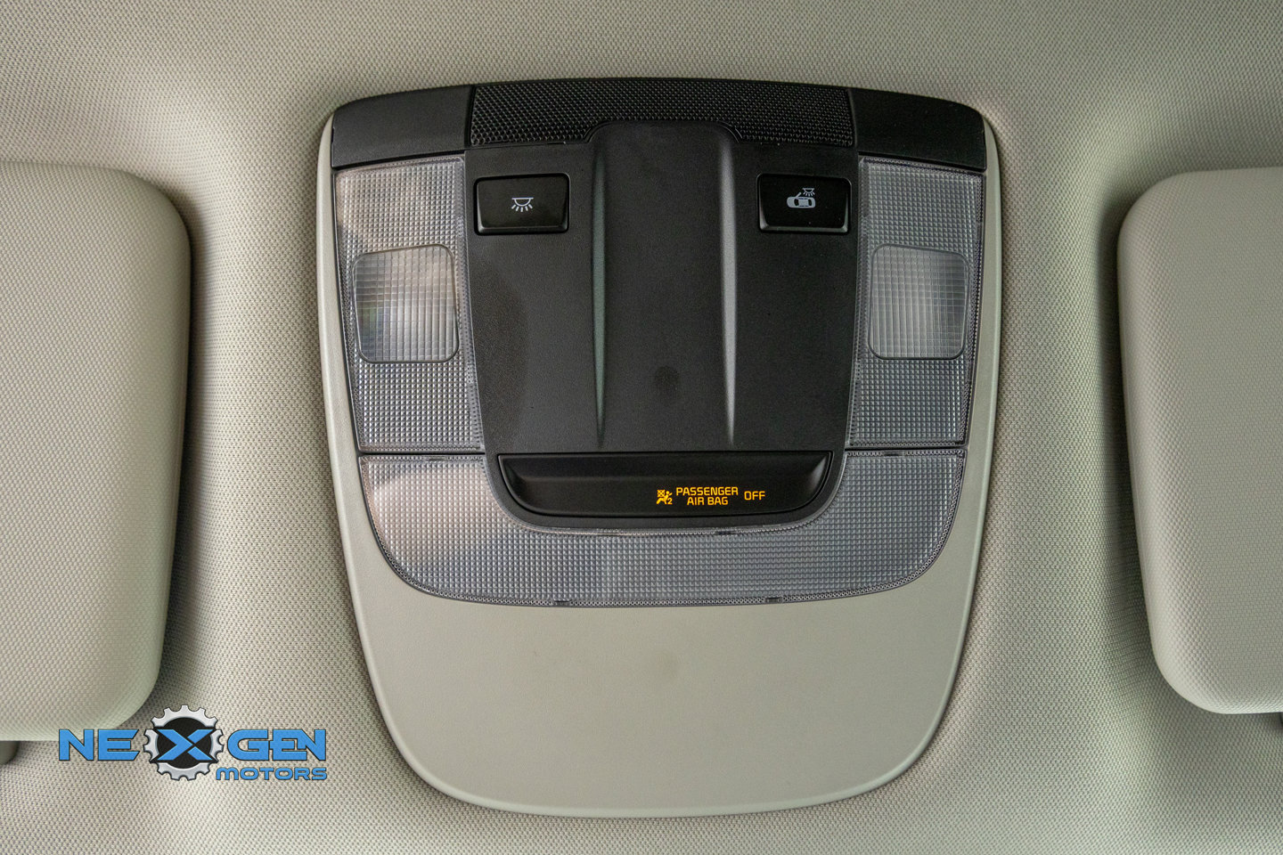 Used 2025 Kia Sportage LX FWD image 23