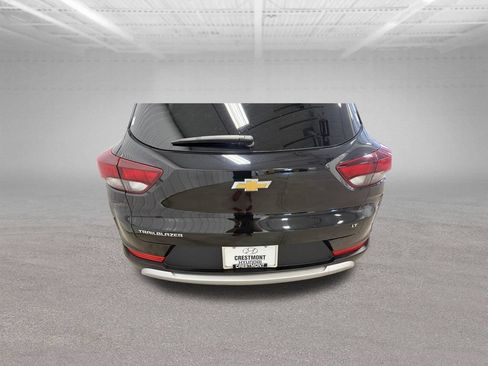 Used 2022 Chevrolet TrailBlazer LT FWD image 14