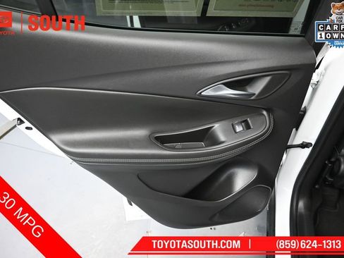 Used 2025 Buick Encore GX Preferred FWD image 22