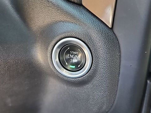 Used 2021 Chevrolet Silverado 1500 High Country w/ Technology Package image 29