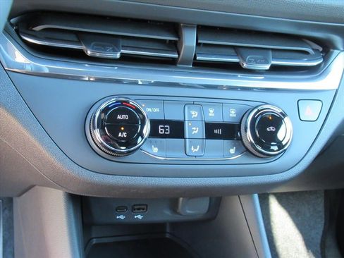New 2026 Buick Envista Preferred w/ Convenience I Package FWD image 23