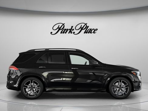Certified 2025 Mercedes-Benz GLE 53 AMG 4MATIC image 25