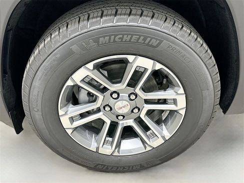 New 2026 GMC Terrain Elevation image 32