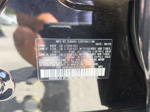Used 2025 Subaru Outback Premium w/ Popular Package #1A AWD/4WD image 38