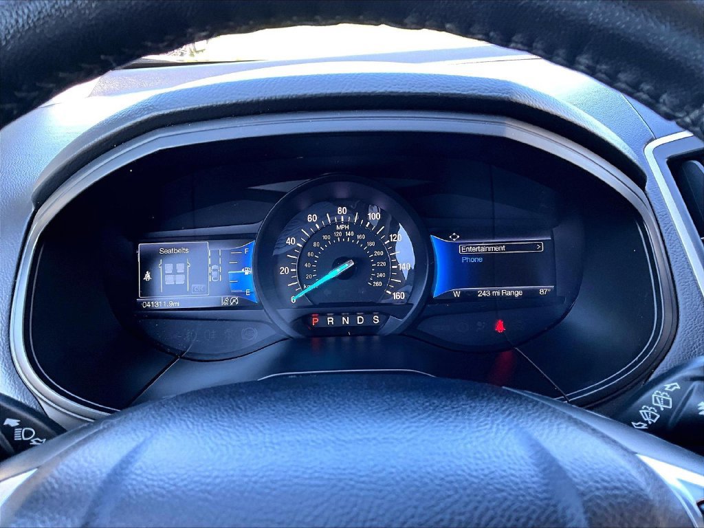 Used 2022 Ford Edge SEL AWD/4WD image 16