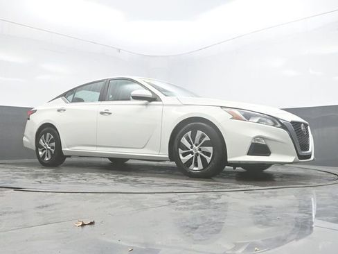 Used 2021 Nissan Altima 2.5 S image 32