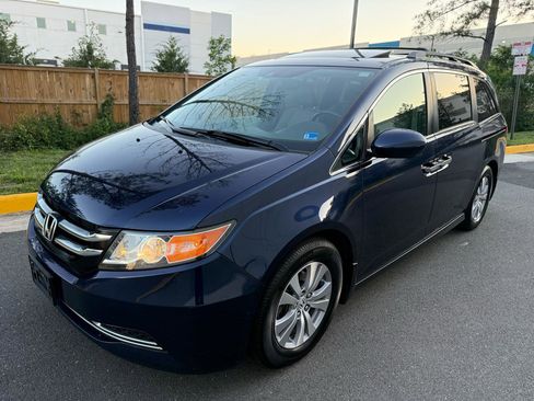 Used 2017 Honda Odyssey EX-L image 2