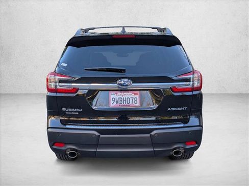 Certified 2025 Subaru Ascent Premium image 7