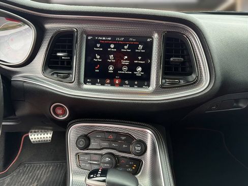 Used 2019 Dodge Challenger SRT Hellcat w/ Laguna Leather Package RWD image 16